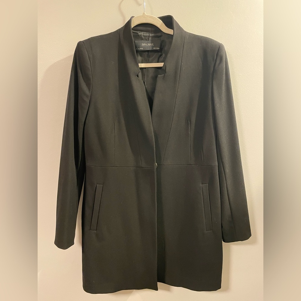 ZARA Basics Long Fitted Blazer Womens Size L (not oversized)